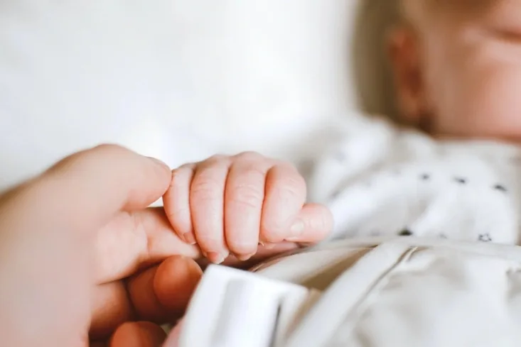 Suivi-postnatal-bébé-maman-Namur-Andenne